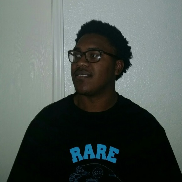 Meet your Posher, Cj - Picture 1 of 1